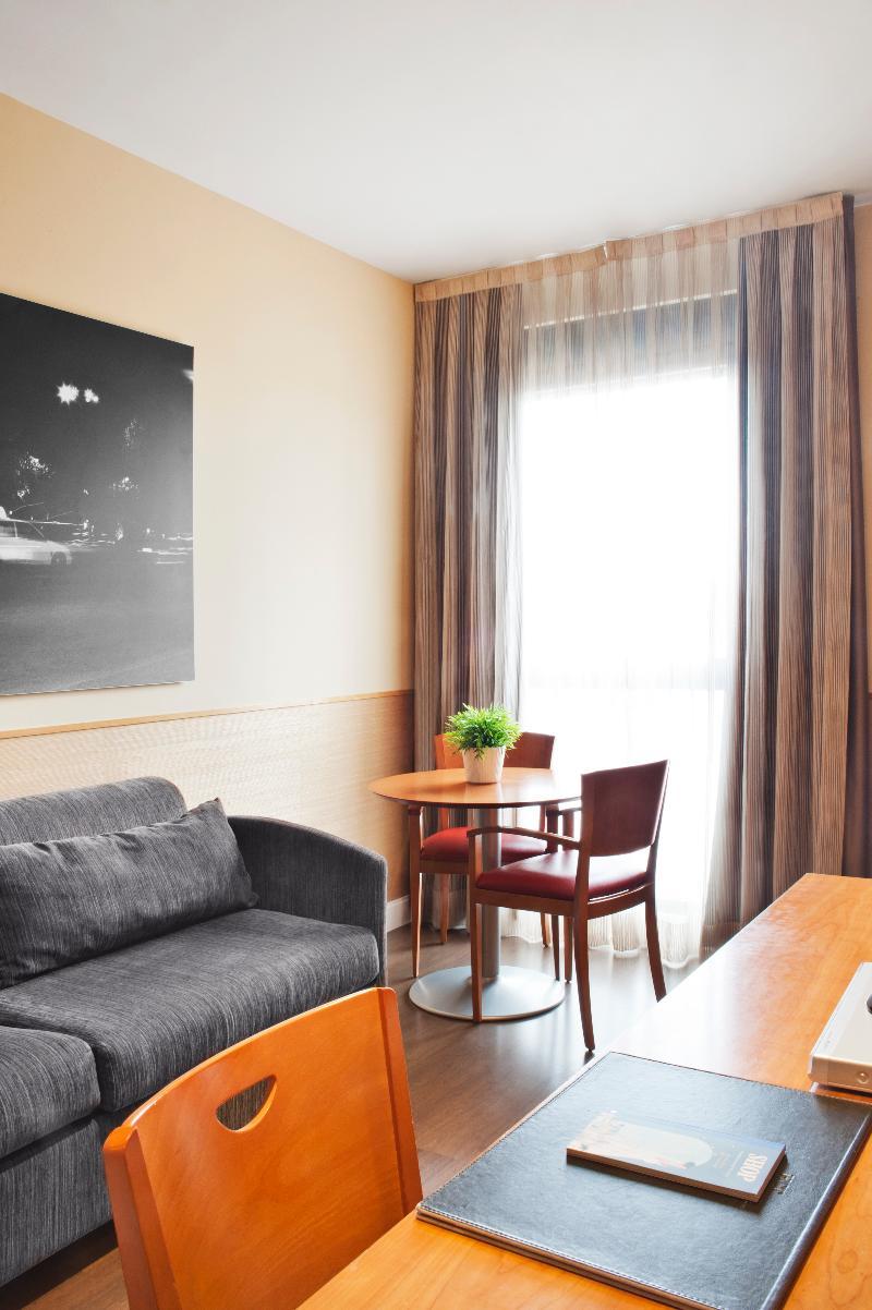 Limehome Madrid Calle De Don Ramon De La Cruz Dış mekan fotoğraf